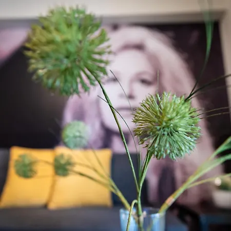 Koukaki Urban Retreat, Steps From The Acropolis Apartment *