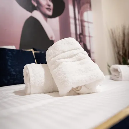 Koukaki Urban Retreat, Steps From The Acropolis * Athens
